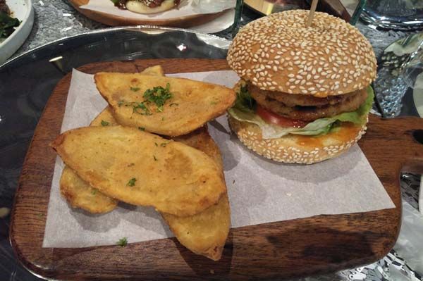 Bakerzin Hadirkan 14 Menu Baru Termasuk Main Course