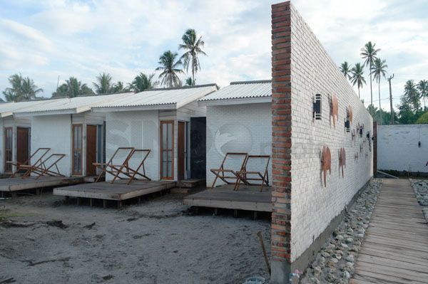 Cabana Surf and Stay, Surf Camp Termewah di Krui
