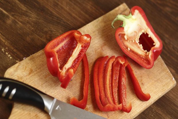 Agar Memasak Lebih Cepat, Ini Tips Memotong Sayuran dan Buah