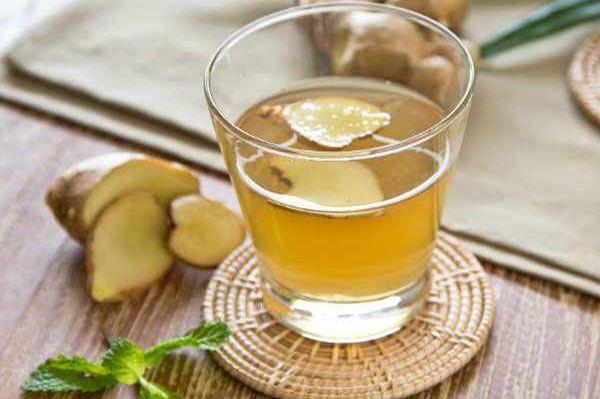 4 Minuman yang Bisa Redakan Asam Lambung Naik Saat Puasa
