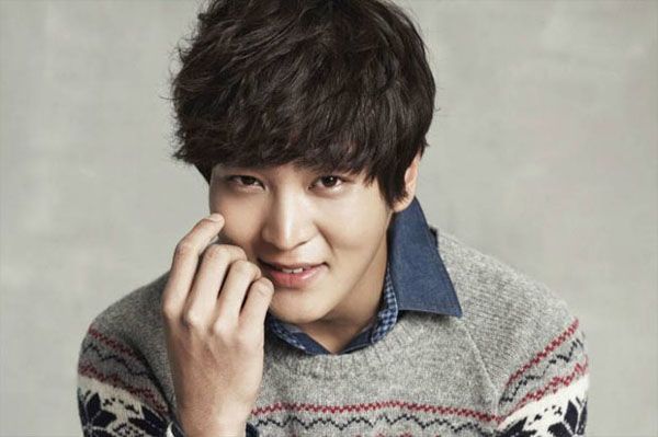 15 Selebritas KPop yang Akan Selesai Wamil Tahun Ini
