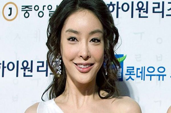 5 Selebritas Korea yang Akhiri Hidup dengan Bunuh Diri
