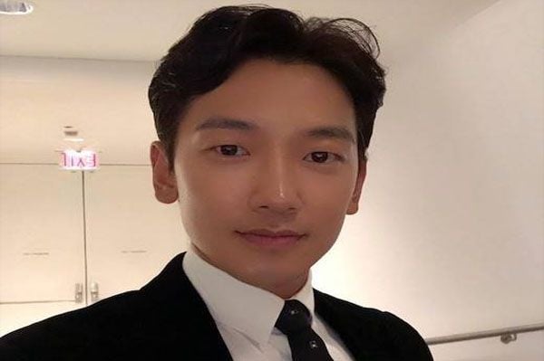 10 Selebritas K-Pop Paling Kaya