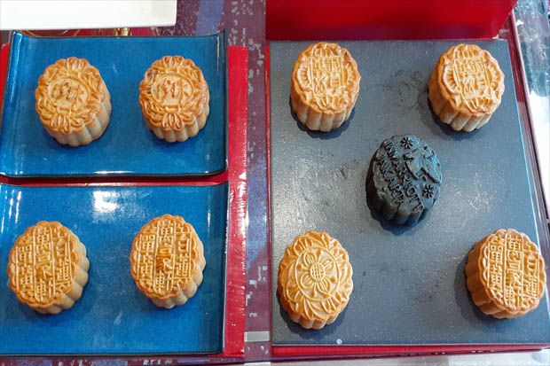 Sambut Musim Gugur, JW Marriott Hotel Hadirkan Kue Bulan