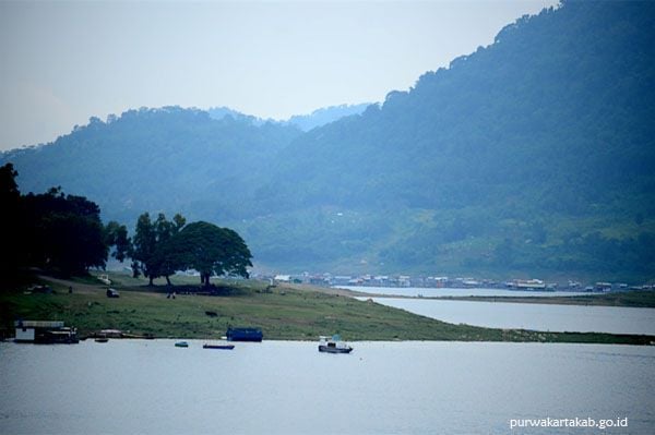 10 Lokasi di Pantai Selatan Jawa yang Bisa Disinggahi Saat Mudik