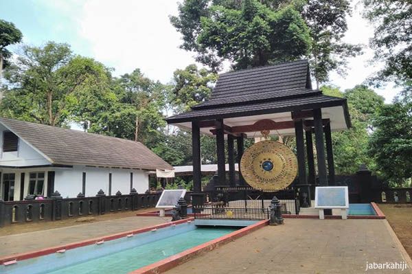 10 Lokasi di Pantai Selatan Jawa yang Bisa Disinggahi Saat Mudik