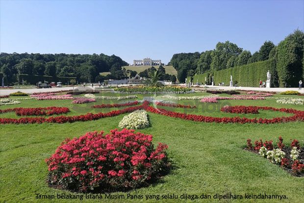Menikmati Megahnya Istana Dinasti Habsburg di Austria