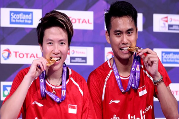 Rekor 4 Kali Juara Dunia Hendra Setiawan Samai Liliyana Natsir