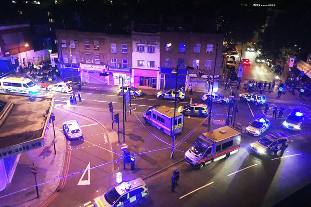 Van Hit Pedestrians Near North London Mosque