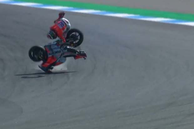 Dovizioso Tercepat, Lorenzo Kecelakaan Hebat di FP2