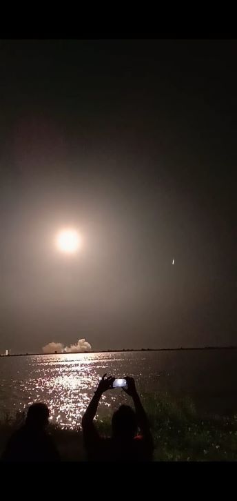 Satelit Merah Putih Sukses Menuju Orbit di Angkasa