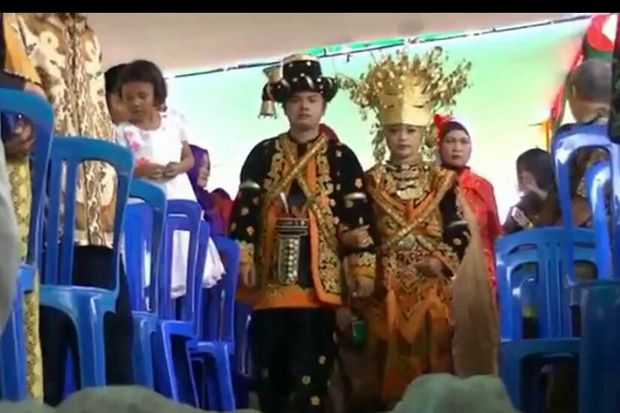 Mahkota Berlapis Emas Ini Bakal Dikenakan Kahiyang-Bobby