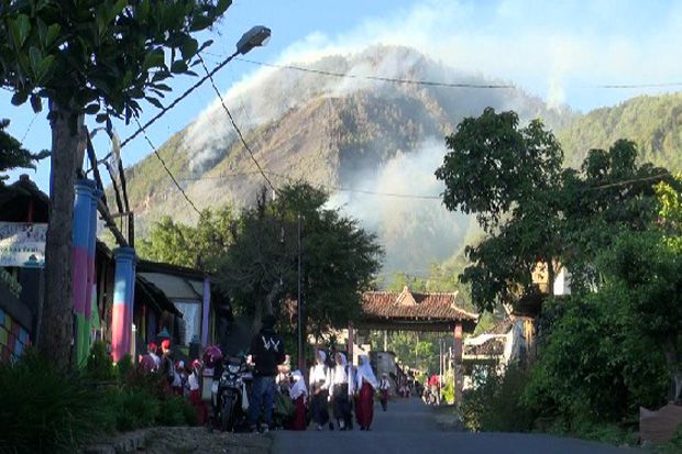 Gunung Panderman Terbakar, Tim Gabungan Evakuasi Pendaki