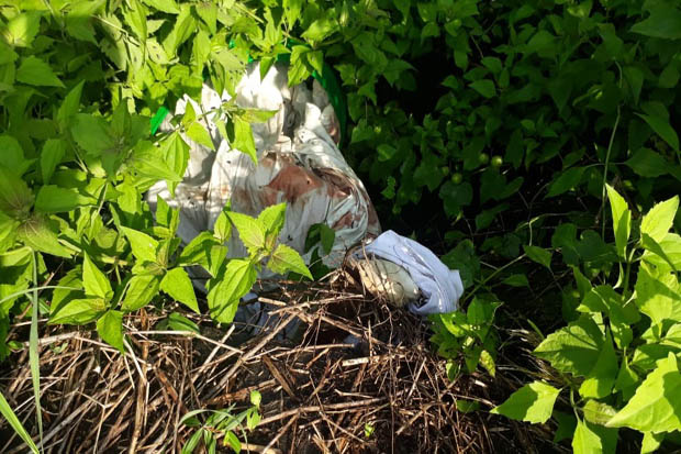 Mayat dalam Tong Plastik Dibungkus Karung Gegerkan Warga Surabaya