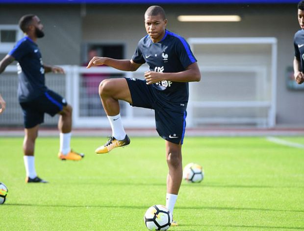 Empat Alasan Mbappe Sempurna Gantikan Ronaldo