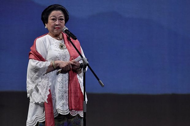 Kekhasan Gaya Busana 7 Presiden Indonesia