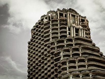 Sembilan Lokasi Misterius di Dunia