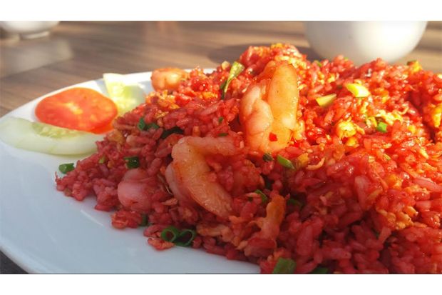Dermaga Makassar Seafood Sajikan Menu Khas Kepiting dari Papua