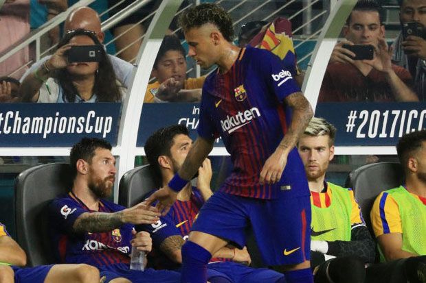 Messi Emosional Ucapkan Selamat Tinggal kepada Neymar