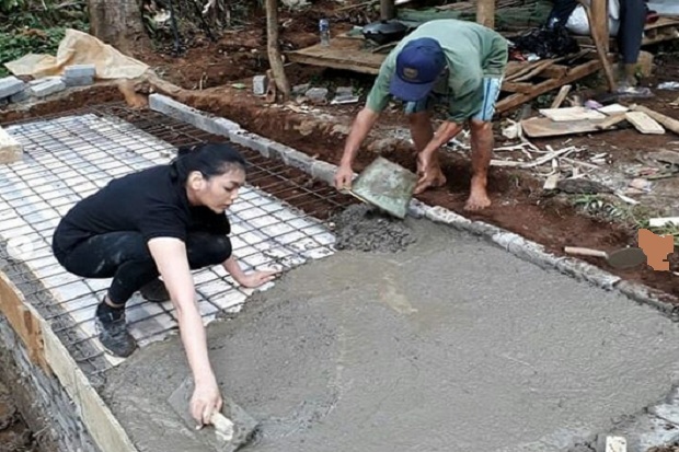 Datangi Kampung Sentak Dulang, Miss Indonesia Ajak Warga Olah Sorgum