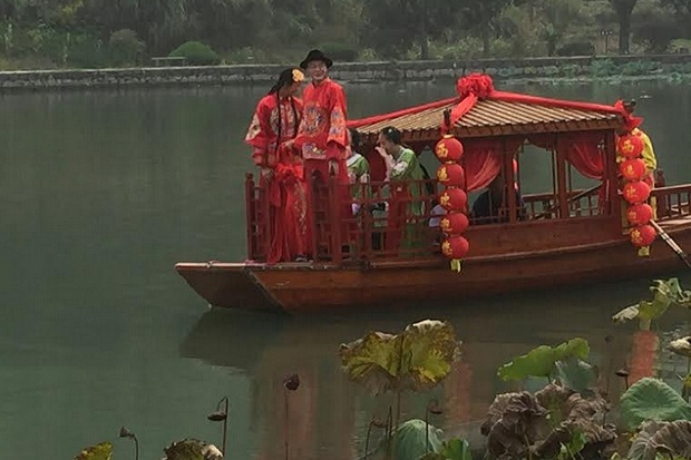 Saksikan Pertunjukan di China, Achintya Nilsen Terpilih Jadi Pengantin