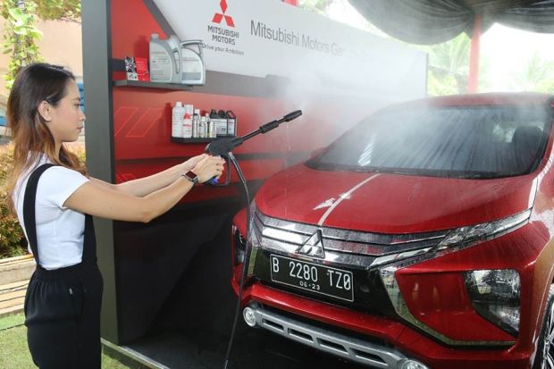 Cara Jitu Merawat Bodi dan Kaca Mobil Mitsubishi Agar Tetap Berkilau