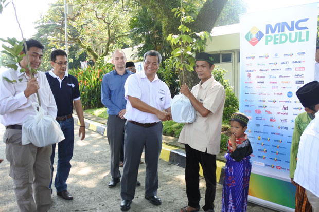 MNC Peduli Bersama PDUI dan PT Doulton Gelar Khitanan Massal