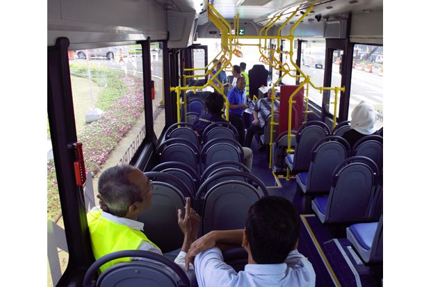Mobil Listrik Karya Anak Bangsa Mengaspal di Bandara Soetta