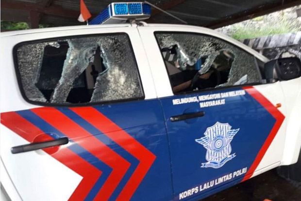 Kantor Lantas Polres Fakfak Diserang Warga