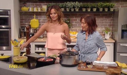 Chrissy Teigen dan Kecintaan pada Kuliner