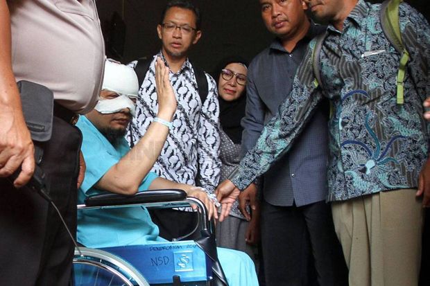 Kasus Ahok, 'Drama' Setnov, dan Teror Air Keras Novel Baswedan