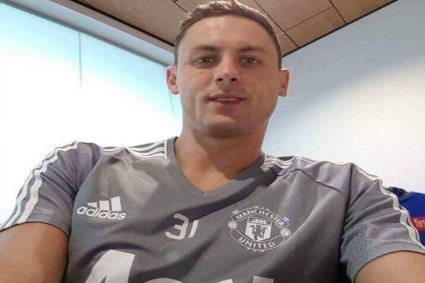 Nemanja Matic Pilih Nomor Punggung Peninggalan Schweinsteiger