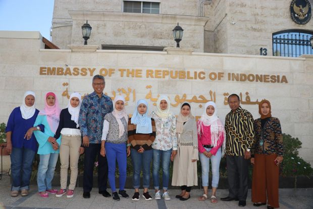 14 Tahun Hilang, Pekerja Migran Sarisih Dipulangkan dari Yordania