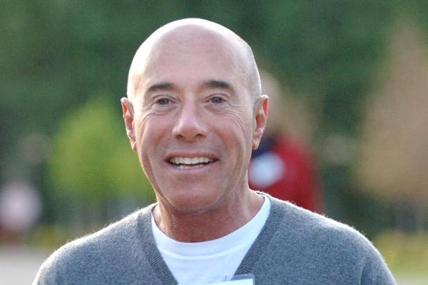 Pekerjaan Awal 15 Miliarder di Dunia
