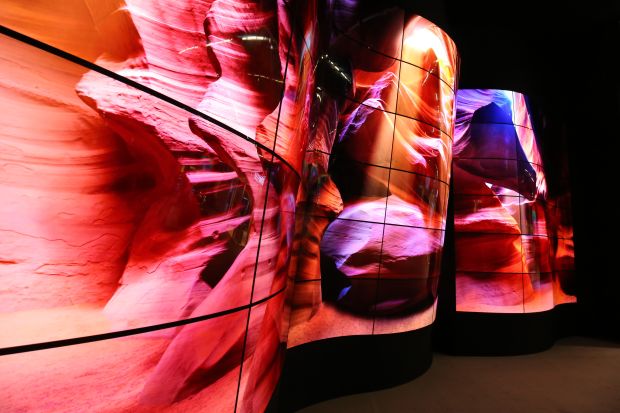 Kini Teknologi LG OLED Sasar Banyak Bidang Usaha