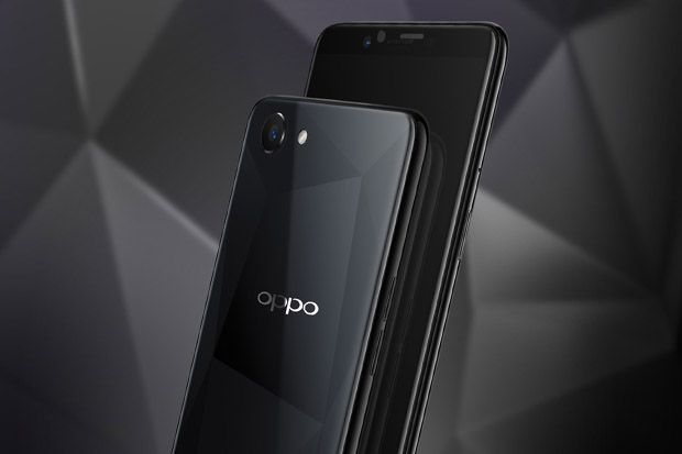 OPPO F7 Youth dengan Layar tanpa Takik Hadir Perdana di Indonesia