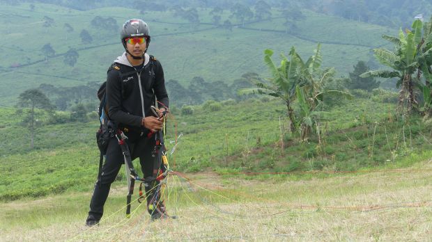 Kejurnas Paralayang Jadi Uji Nyali Atlet Junior di Bukit Segoro Gunung