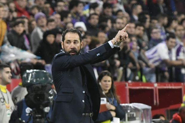 Ini Kata Pelatih Sevilla Setelah Salip Barcelona