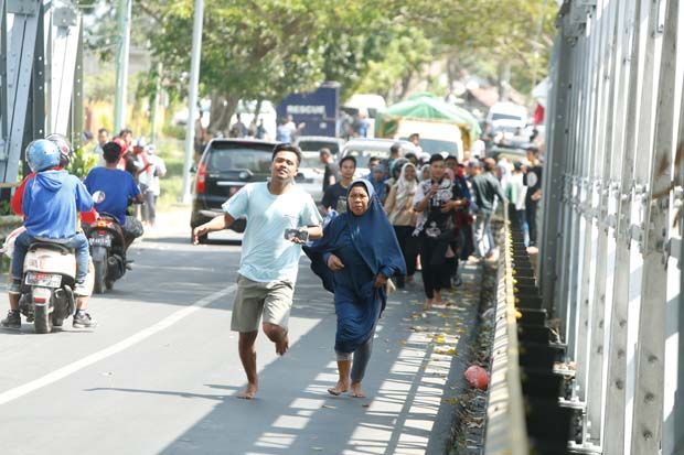 Lombok Kembali Diguncang Gempa, Relawan Hingga Pejabat Panik