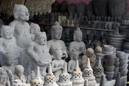Suvenir Pilihan dari Berbagai Daerah di Indonesia