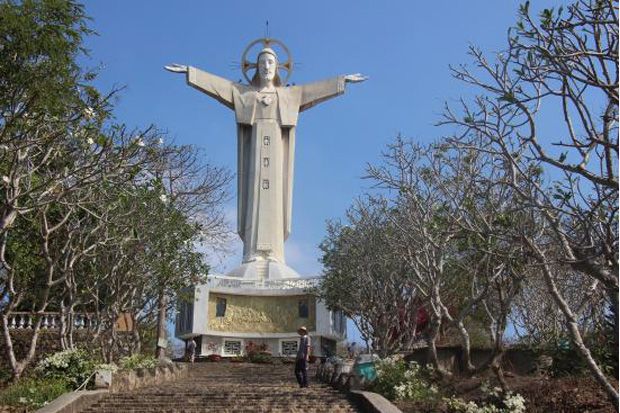 Patung Yesus Terbesar di Dunia