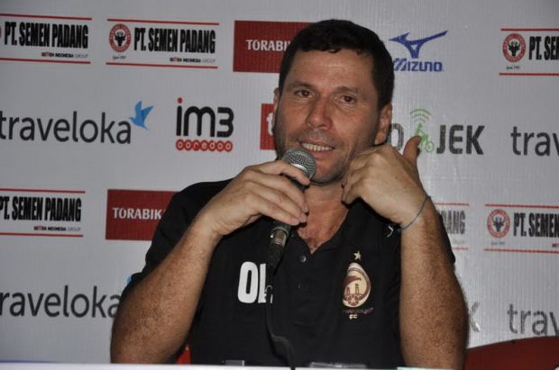 11 Pelatih Korban Keganasan Putaran Pertama Liga 1 2017