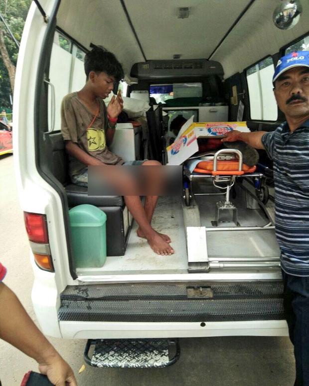 Pemotor Tabrak Fortuner di Lapangan Tembak Senayan