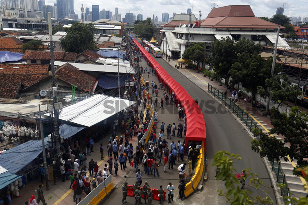 Anies Yakinkan Semua PKL Tanah Abang Akan Kebagian Tenda