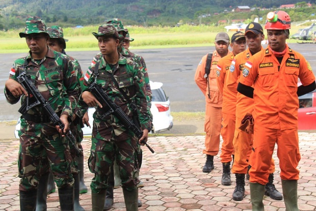 Oksibil Tertutup Kabut Tebal, Heli MI-17 Belum Terlacak