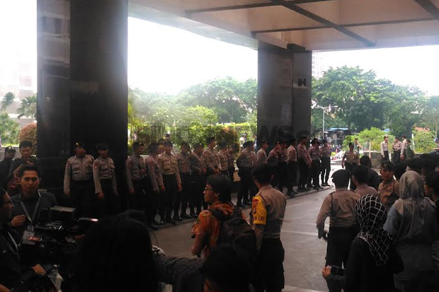 Kapolda Metro Jaya Pantau Langsung Persiapan Pengamanan Debat Cagub