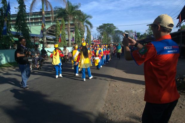 Perindo Kalbar Gelar Lomba Gerak Jalan dan Pungut Sampah
