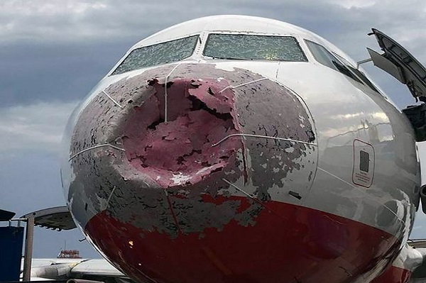 Horor, Pesawat Jumbo Ini 