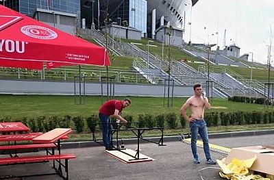 Tinggal Hitungan Hari Stadion St Petersburg Belum Selesai Berbenah