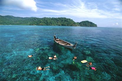 Teluk Paling Cantik di Dunia yang Wajib Kamu Kunjungi